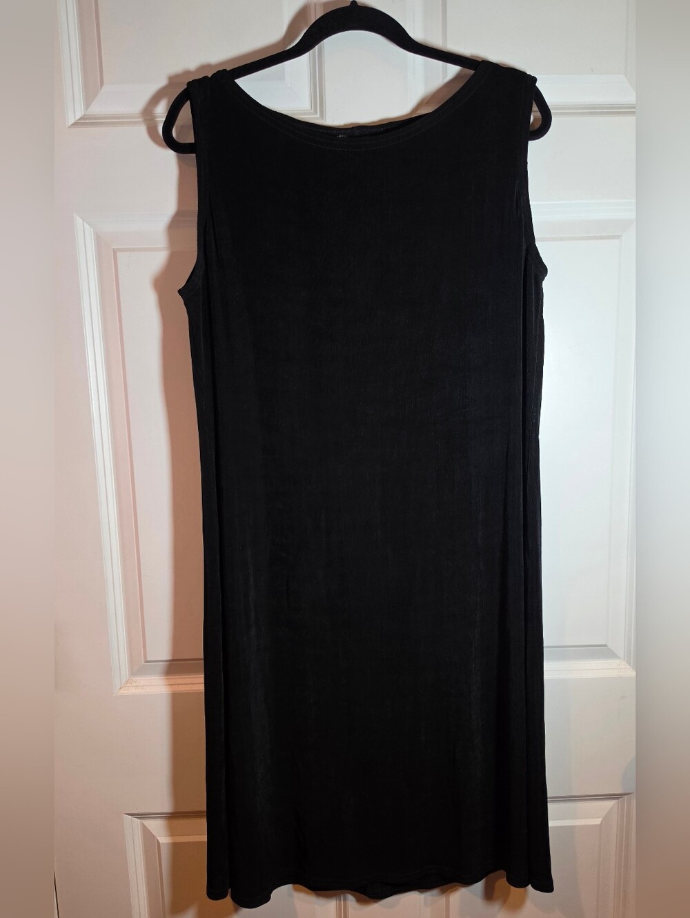 Vikki Vi Vintage Super Stretchy Classic Black Sleeveless Knee Length Dress Sz 14